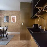 Extravagant-2 Bedrooms-bronze *