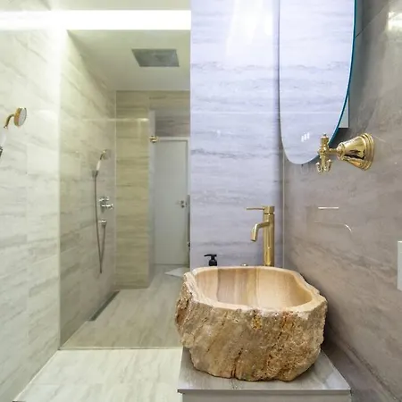 Extravagant-2 Bedrooms-bronze * Copenhagen