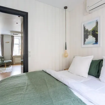 Apartment Extravagant-2 Bedrooms-bronze Copenhagen