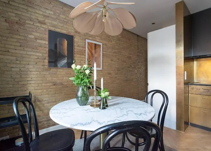 Extravagant-2 Bedrooms-bronze Apartment Copenhagen