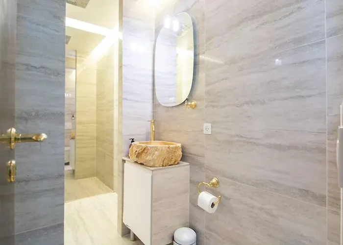 Extravagant-2 Bedrooms-bronze * Copenhagen