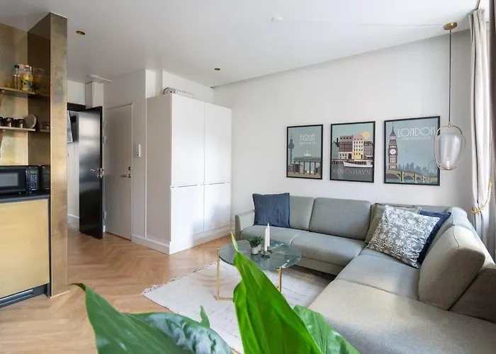 Extravagant-2 Bedrooms-bronze Apartment