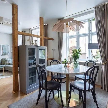 Extravagant-2 Bedrooms-bronze *