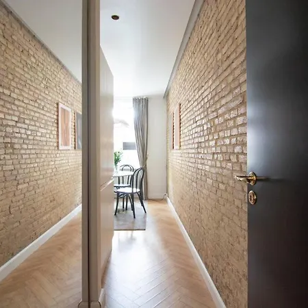 Extravagant-2 Bedrooms-bronze *